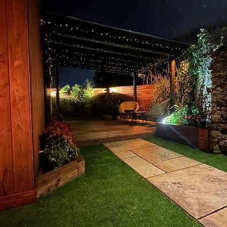 The Cottage Hideout Upholland Экстерьер фото
